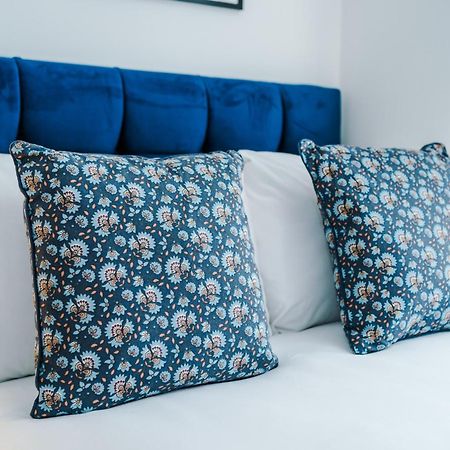 The Consort Serviced Apartment Ковентри Экстерьер фото
