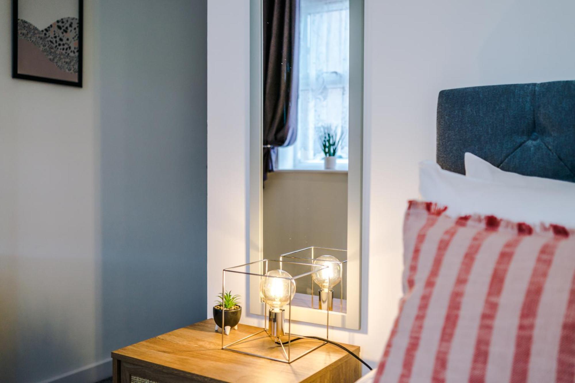 The Consort Serviced Apartment Ковентри Экстерьер фото