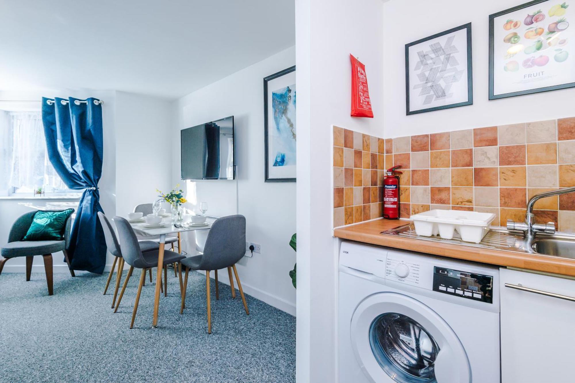 The Consort Serviced Apartment Ковентри Экстерьер фото